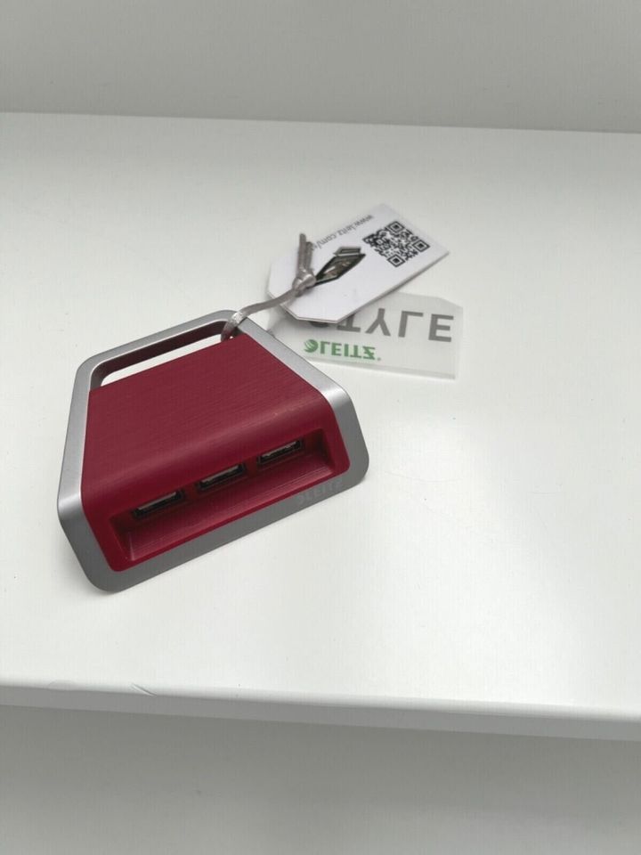NEU Leitz Style 3x USB Power Ladegerät granat rot iPhone Smartpho in Weil der Stadt