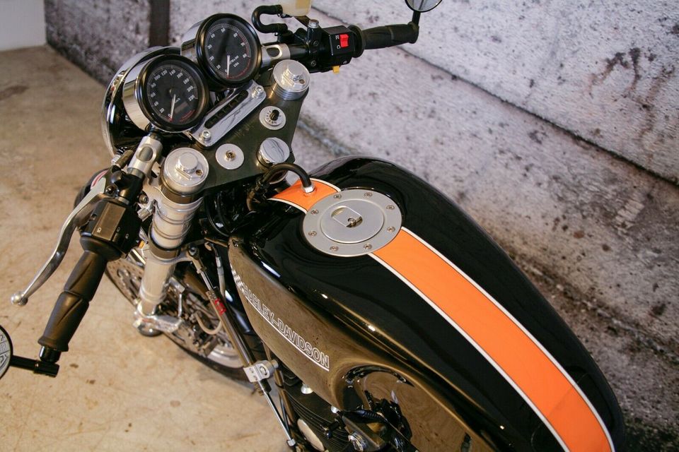 Harley-Davidson Sportster XL 1200R Storz Cafe Racer Umbau in Bielefeld