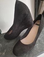 Vagabond Plateau Pumps Gr.42 Veloursleder Düsseldorf - Bilk Vorschau