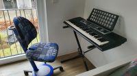 Keyboard YAMAHA WK13700 mit Kinderstuhl Maximo höhenverstellbar Köln - Kalk Vorschau
