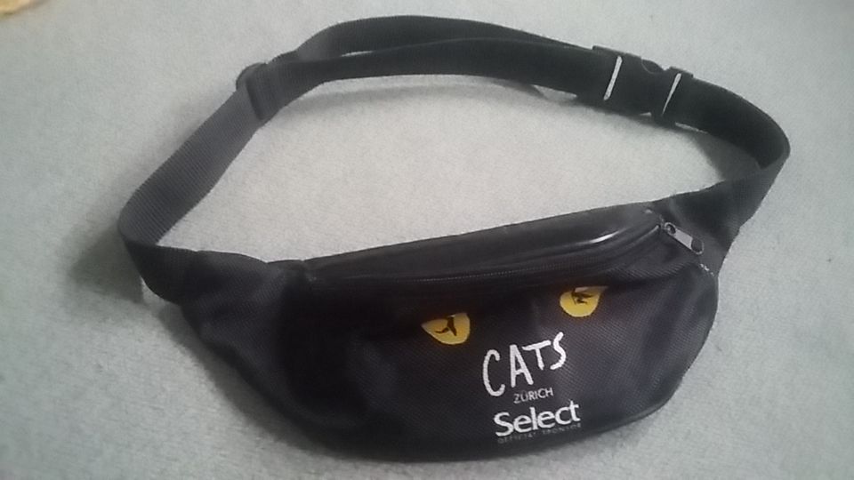 Cats schwarze Bauchtasche m. Reißverschluß NEU in Stuttgart