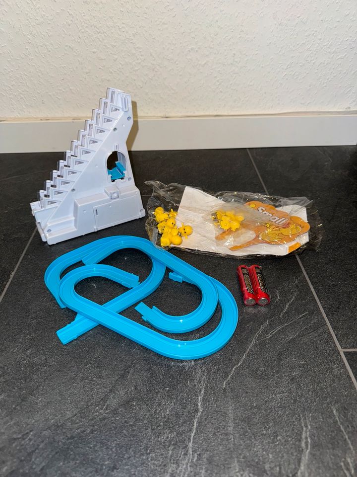 HOVCEH Elektrische Ente Treppensteigen Spielzeug wie Neu in Coppenbrügge
