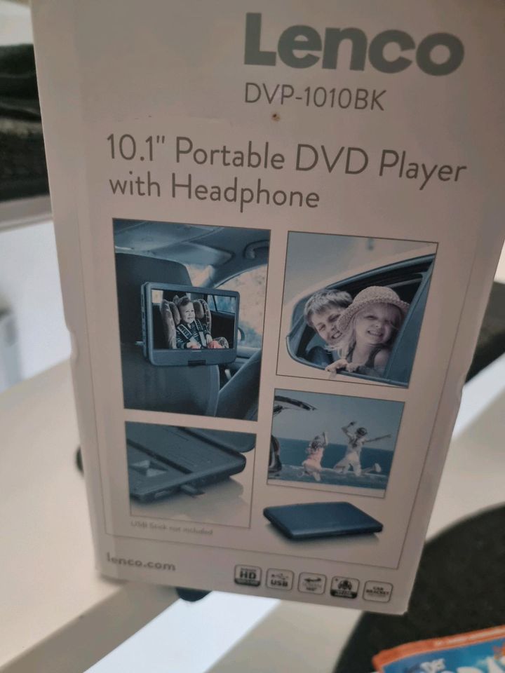 Dvd player with Headphone in Hambühren