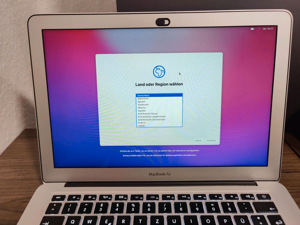 Apple MacBook Air 2015 - 2,2 GHz i7, 8 GB RAM, 128 GB SSD, macOS in Berlin