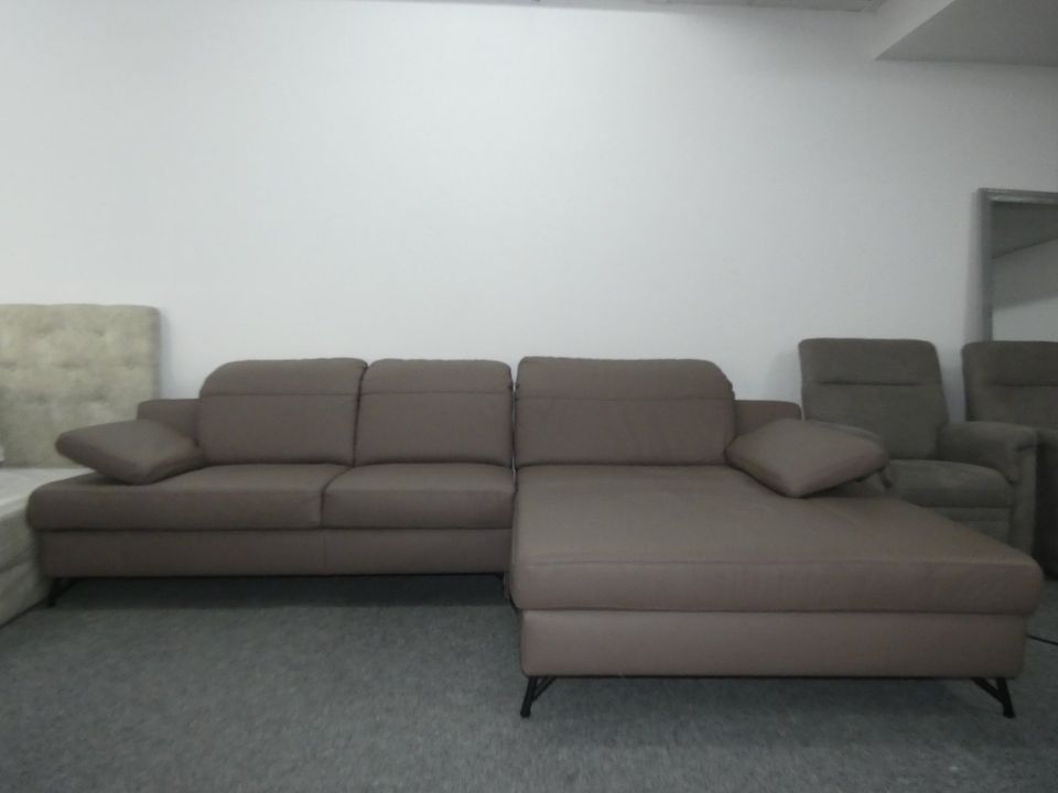 Leder Sofa Wohnlandschaft Couch 2elektr Funktionen anstatt 6250€ in Hagen am Teutoburger Wald