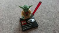 Meister Yoda Lego Figur Minifigur 7964 mit Laserschwert + Platte Frankfurt am Main - Nordend Vorschau