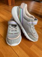 Kangeroos Sneaker in grau mit Glitzereffekt u. Regenbogen- Gr. 29 Bochum - Bochum-Wattenscheid Vorschau