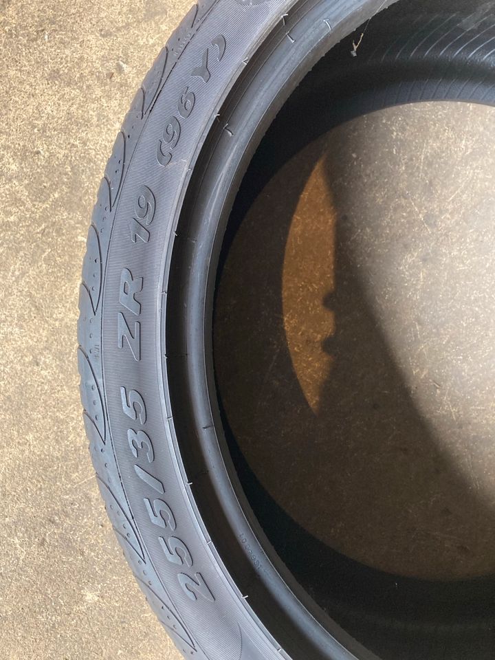 1 PIRELLI PZERO NERO GT 255 35 19 98Y Sommerreifen in Bergkamen