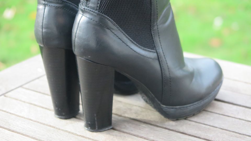 COX Stiefeletten High Heels 41 schwarz ankle boots in Kubschütz