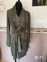 Trenchcoat in khaki grün v. Bodens Gr. 36 samtiger Stoff Nordrhein-Westfalen - Barntrup Vorschau