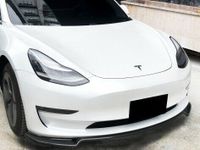 CW Carbon Frontlippe Schwert Spoiler passend für Tesla Model 3 Nordrhein-Westfalen - Kamen Vorschau