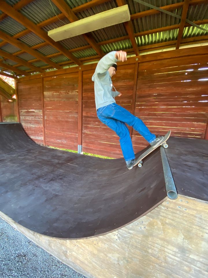 Halfpipe Miniramp Rampe | Skateboard BMX Scooter in Ludwigslust