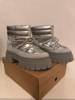 Damen Boots Silber Gr 39 another a Görtz Wandsbek - Hamburg Bramfeld Vorschau