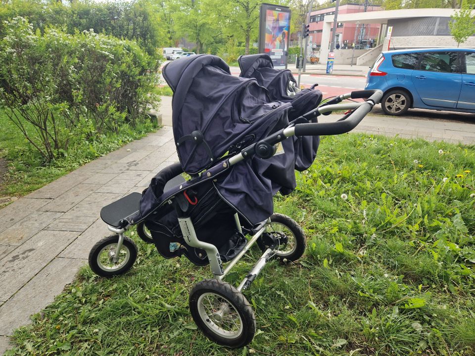 tfk Geschwisterwagen, top in Schuss, viel Zubehör in Hamburg