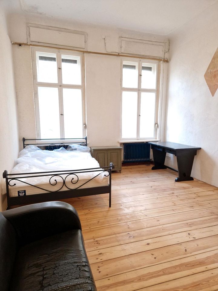 Frauen WG, S-Bahnhof Neukölln, 2 Zimmer frei, Altbau in Berlin