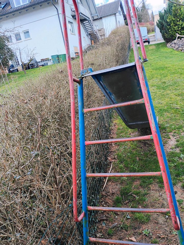 Rutsche Spielplatzrutsche in Schneckenlohe