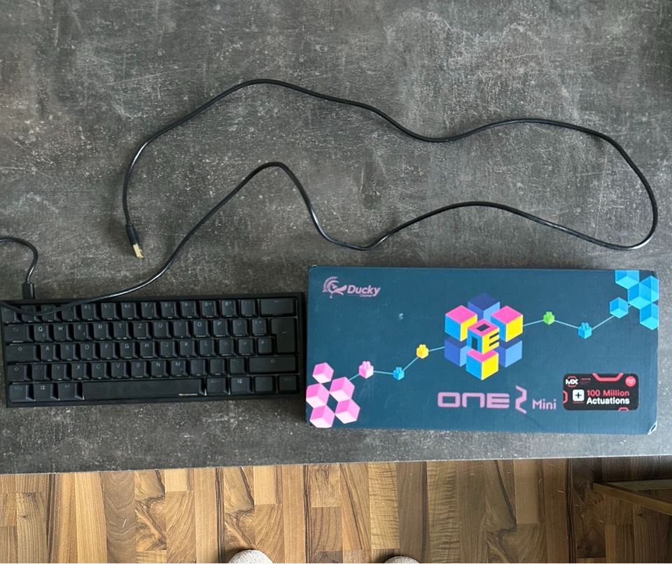 DUCKY ONE 2 MINI - Gaming Tastatur in Köln