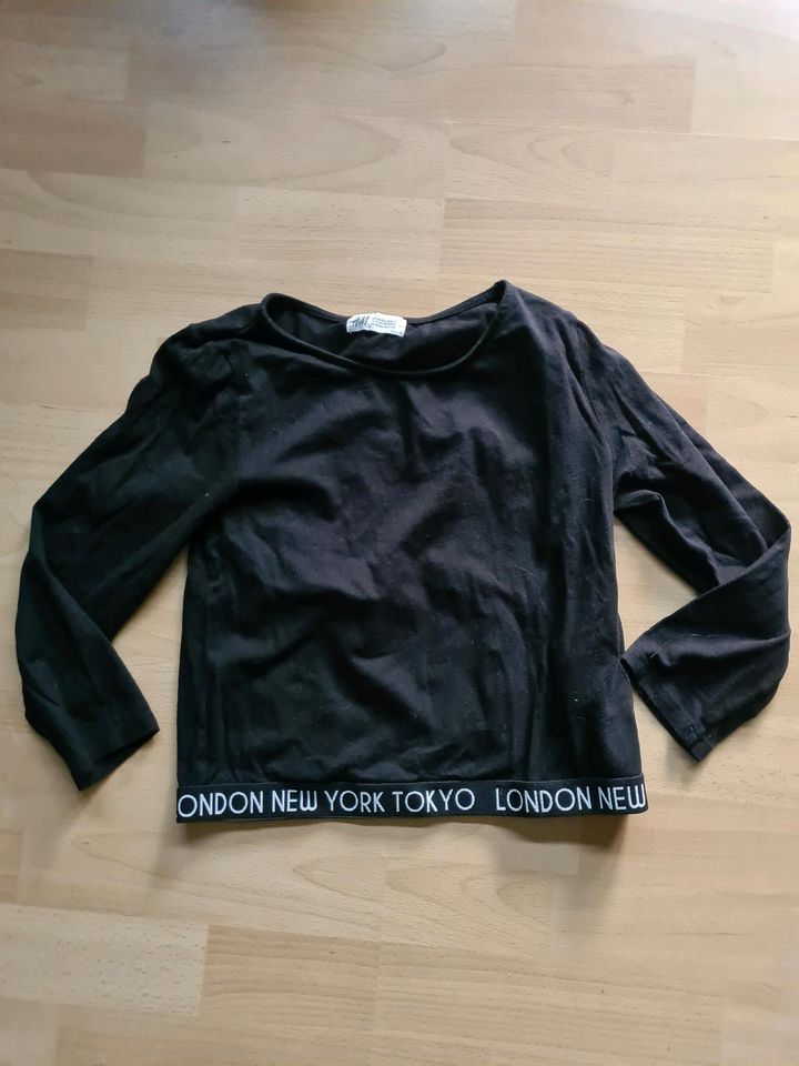 H&M 3/4 Arm Sport Oberteil schwarz 146 152 Crop Shirt in Zossen