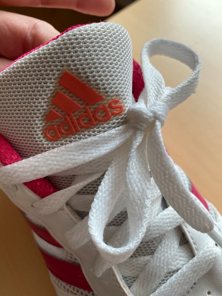 ❤️ Adidas Hallen Turnschuhe Sneaker  Größe 38 2/3 in Türkheim