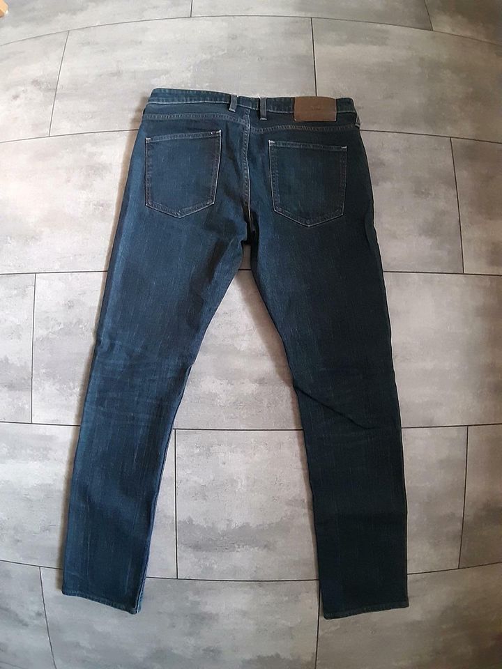 Jeans dunkelblau Gr. 36/34 in Glandorf