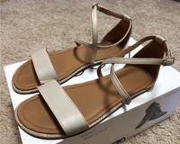 ZAQQ Damen Barfuß Sandalen, „Qeep“ beige, 40, wie neu! Baden-Württemberg - Satteldorf Vorschau
