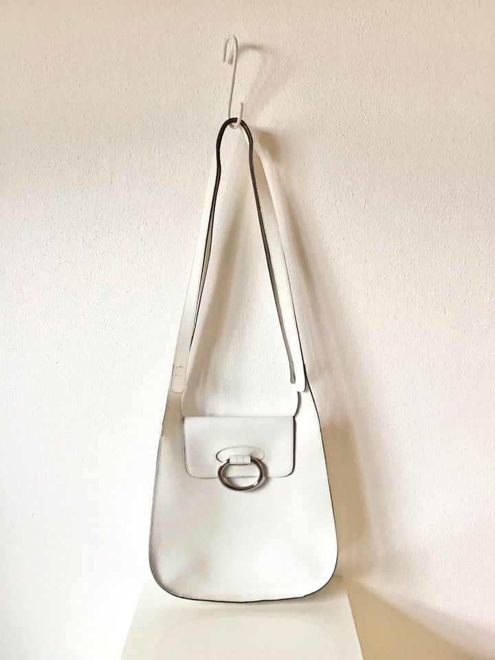 CB Pelletterie Design Echtleder Leder Tasche weiß Umhängetasche in Ustersbach