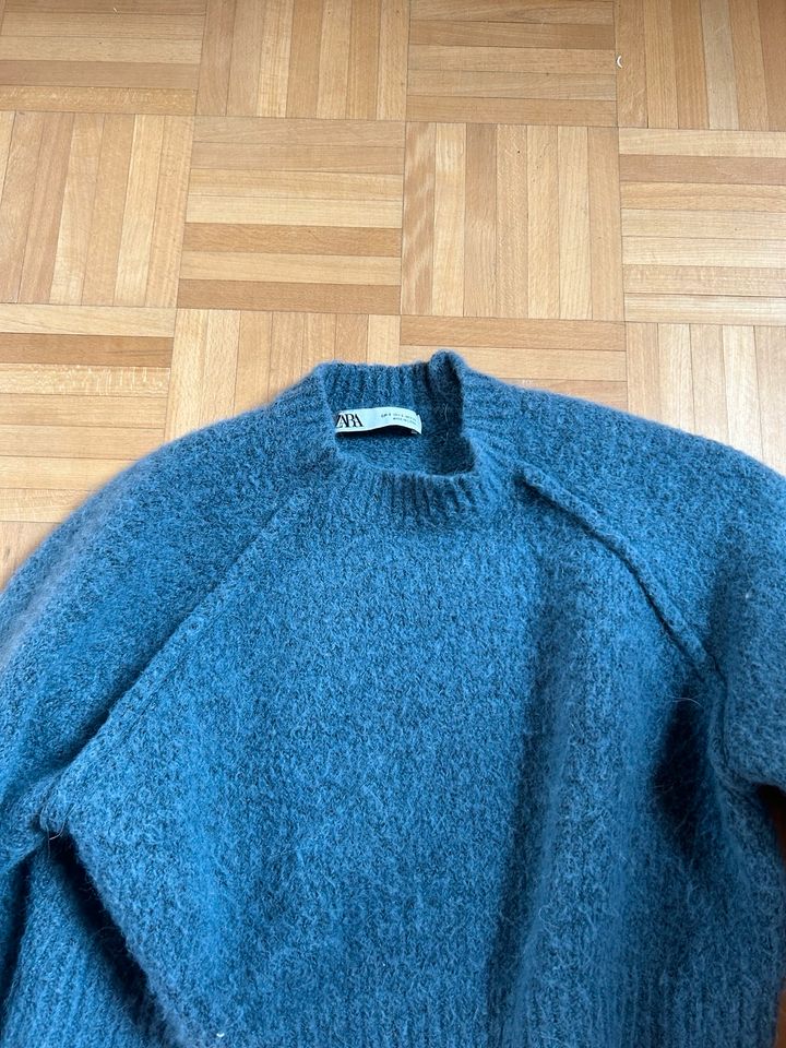 Zara Pullover in Schliengen