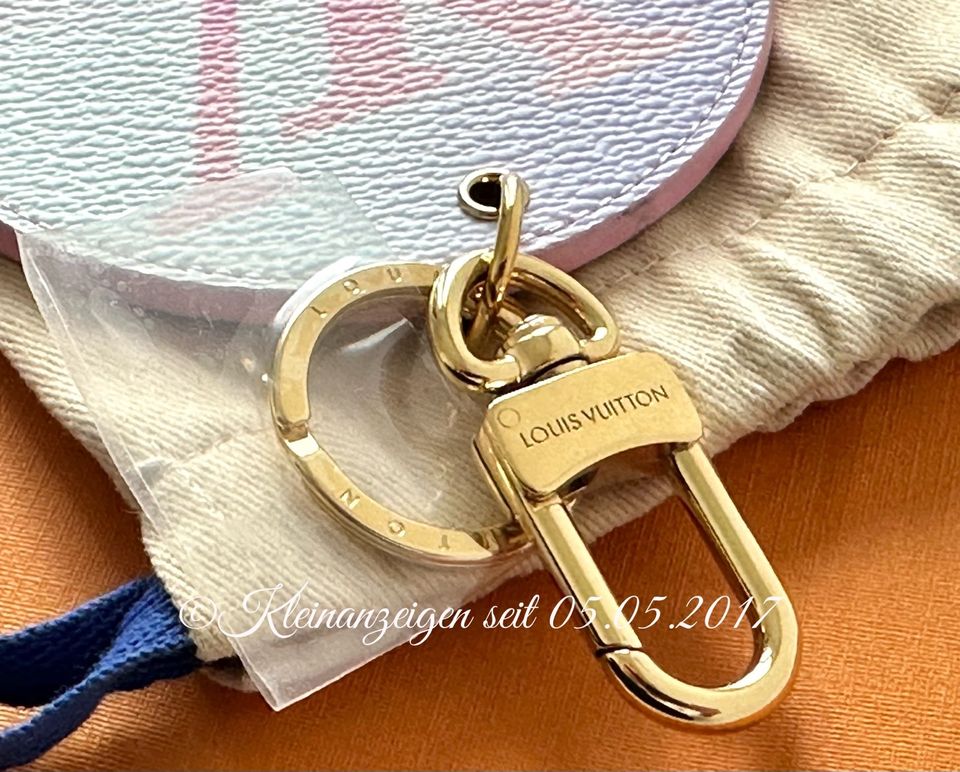 Louis Vuitton Taschenschmuck Tasche Anhänger Sunrise Pastell in Hilden