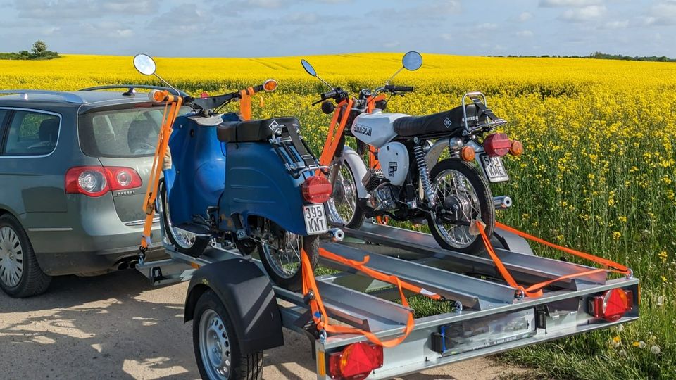 Motorradanhänger Transport Vermietung Verleih mieten Anhänger in Neubrandenburg