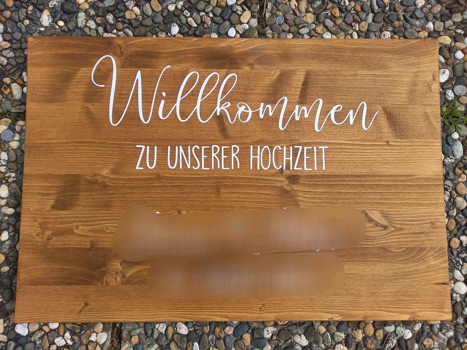 Willkommensschild Holz Hochzeit in Altenriet