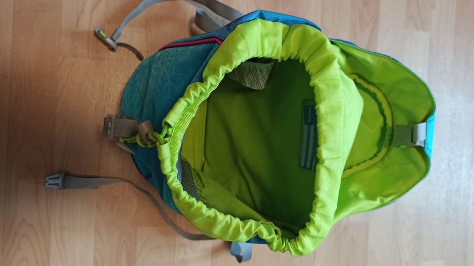 Schulranzen Ergobag Cubo Set mit Zubehör in Radeberg