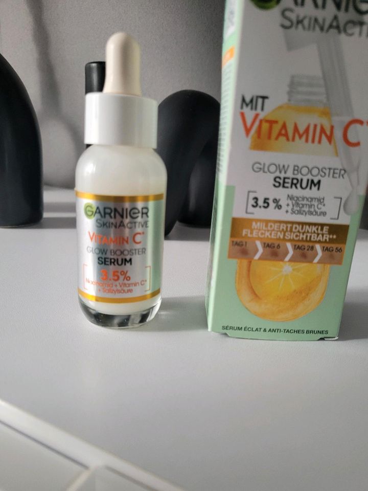 Serum von Garnier. Mindern dunkle Flecken in Gütersloh