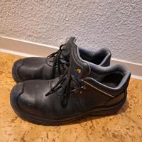UVEX Arbeitsschuhe mit Stahlkappe 43 Sicherheitsschuhe Leipzig - Grünau-Ost Vorschau