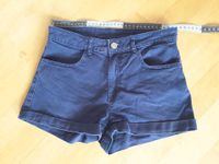 Hose kurz Shorts Hotpants blau 164 158 152 Baumwolle sehr gut Bayern - Schwabmünchen Vorschau