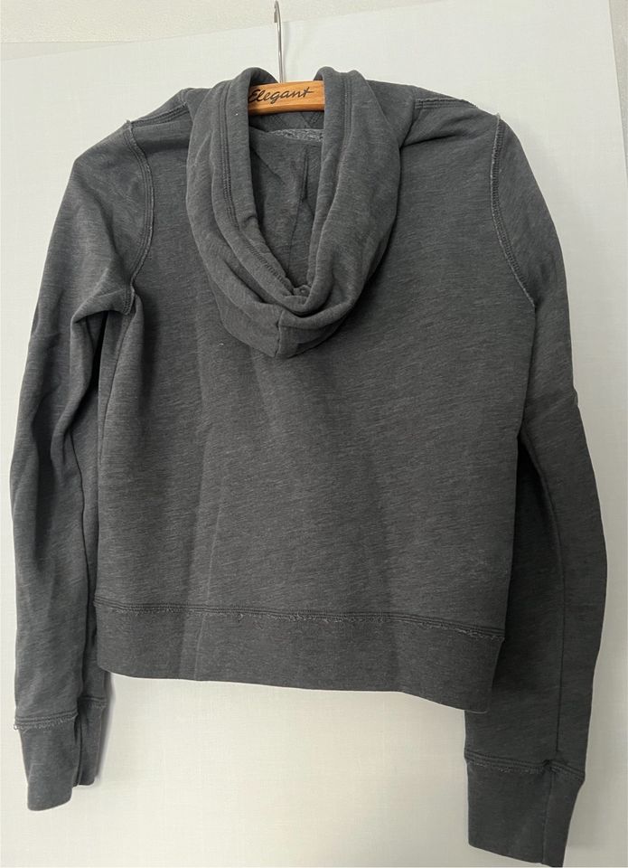 Abercrombie & Fitch Pullover/Sweatshirt/Hoodie in Celle