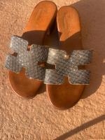 Pantoletten Sandalen Glitzer NP169 Gr. 37 Leder Italy bequem Bonn - Bad Godesberg Vorschau