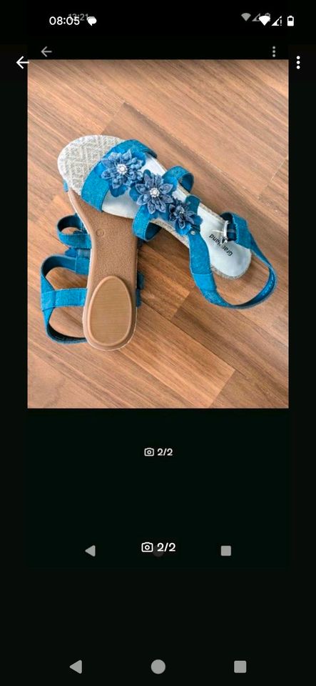 Neu Sandalen Schuhe Sommerschuhe Damenschuhe mit Blumen blau 39 in Ingolstadt