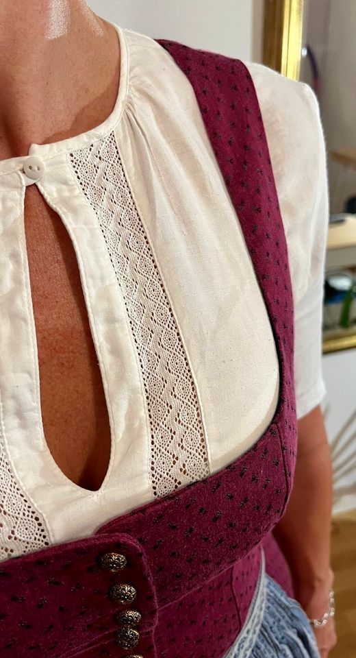 DIRNDL FOR RENT / MIETEN STATT KAUFEN in München