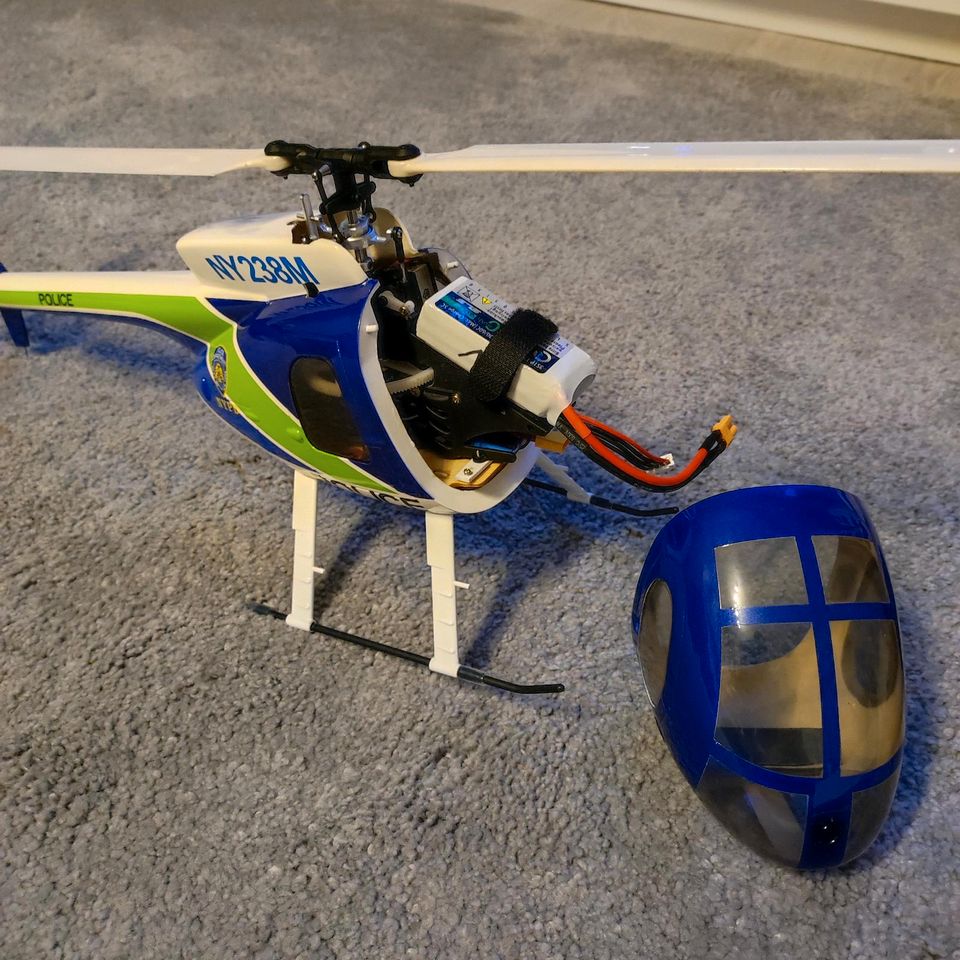 Blade 230s Hubschrauber mit LiPo Akkus in Hamm