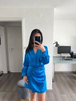 *NEU* Zara Kleid Sommerkleid in Satin-Optik blau Gr. XS Baden-Württemberg - Mannheim Vorschau