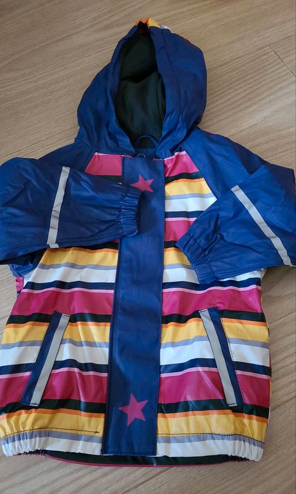 Regenjacke mit Fleece ausgeschlagen. Gr. 86/92 sehr guter Zustand in Preetz