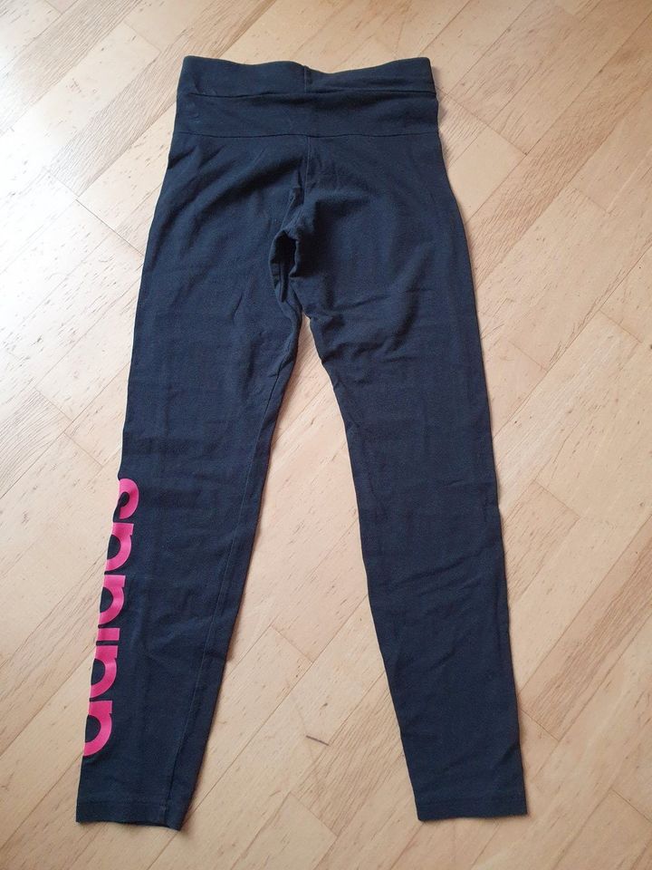 Sporthose Trainingshose Legging Mädchen Adidas Gr. 164 in Langenau