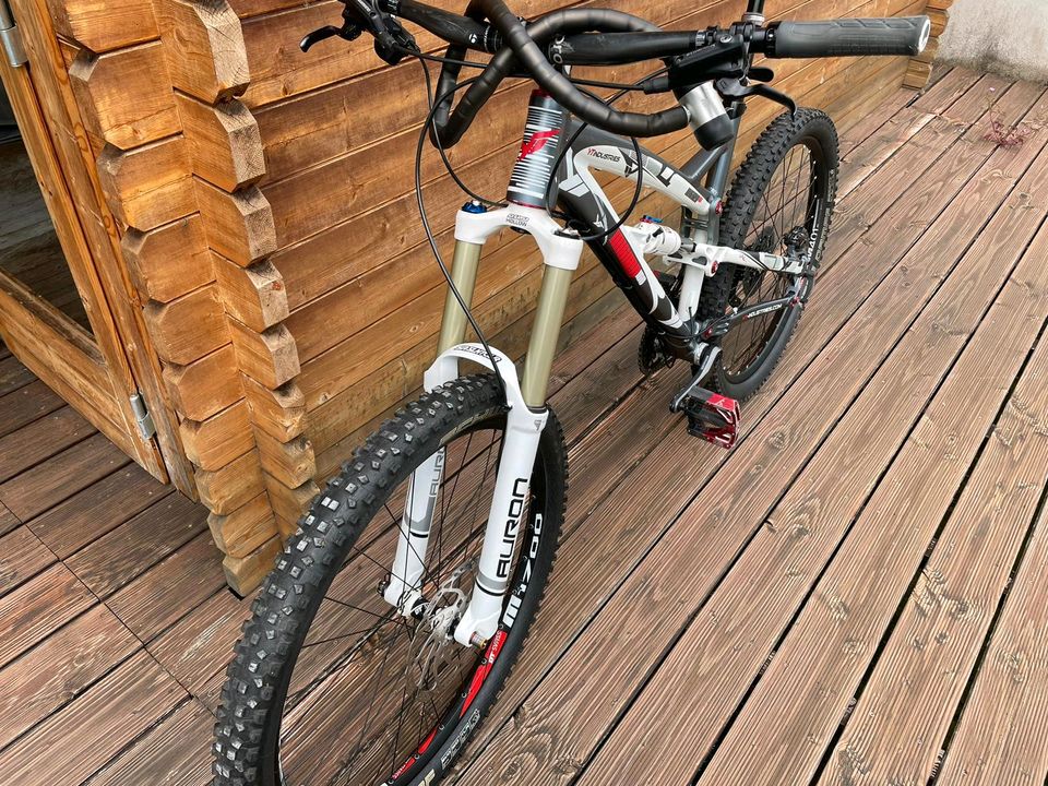 Yt Industries in Walluf