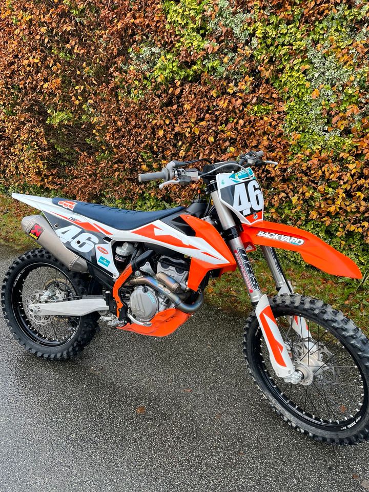 KTM Sx sxf 250 mit AKRAPOVIC in Wittenborn