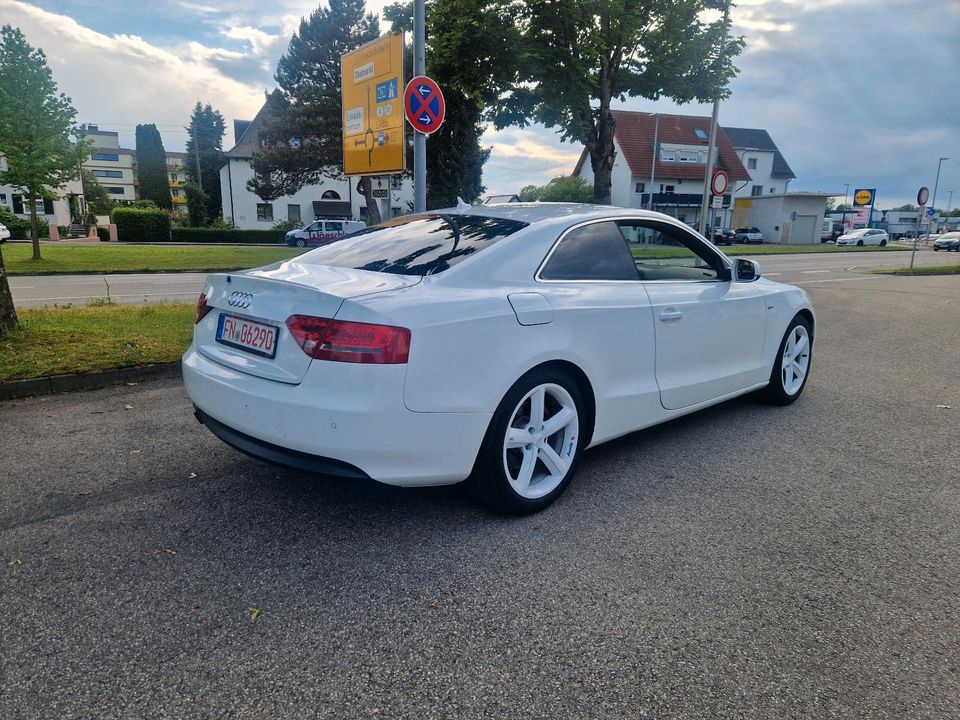 Audi A5 1.8 TFSI S-LINE+*TÜV&AU NEU**NAVI**XENON**MOTOR ÜBERHOLT* in Eriskirch