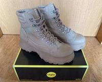 Buffalo Fendo Plateau Boots beige Gr. 42 Hessen - Kassel Vorschau