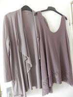 Tolles Twin Set Top Spitzensaum und Jacke Gr.46/48 XXL München - Ramersdorf-Perlach Vorschau