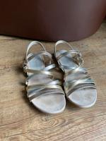 Marco Tozzi Sandalen Gr. 38 Nordrhein-Westfalen - Ennepetal Vorschau