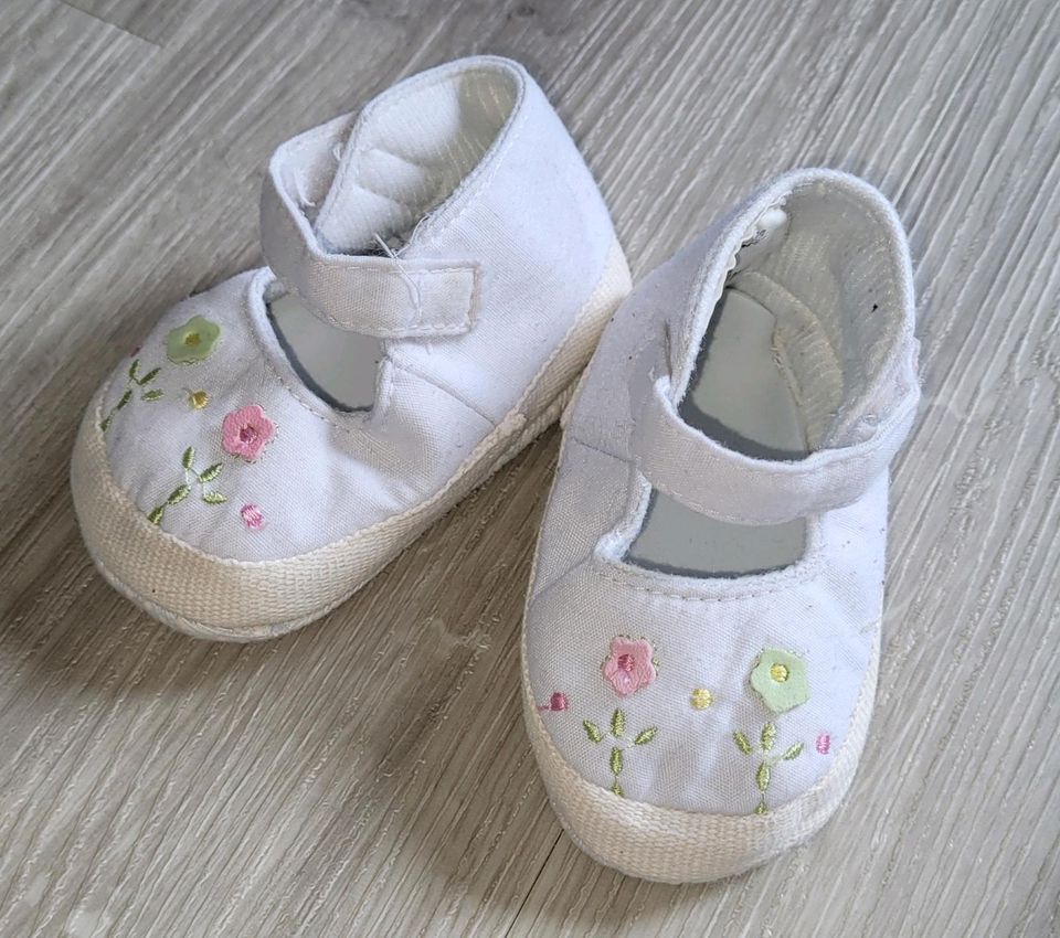 Bekleidungsset Gr. 50/56 Baby Mädchen neu in Gera