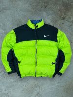 Nike ACG Winterjacke Daunen vintage puffer y2k Jacke Jacket 90s Friedrichshain-Kreuzberg - Kreuzberg Vorschau